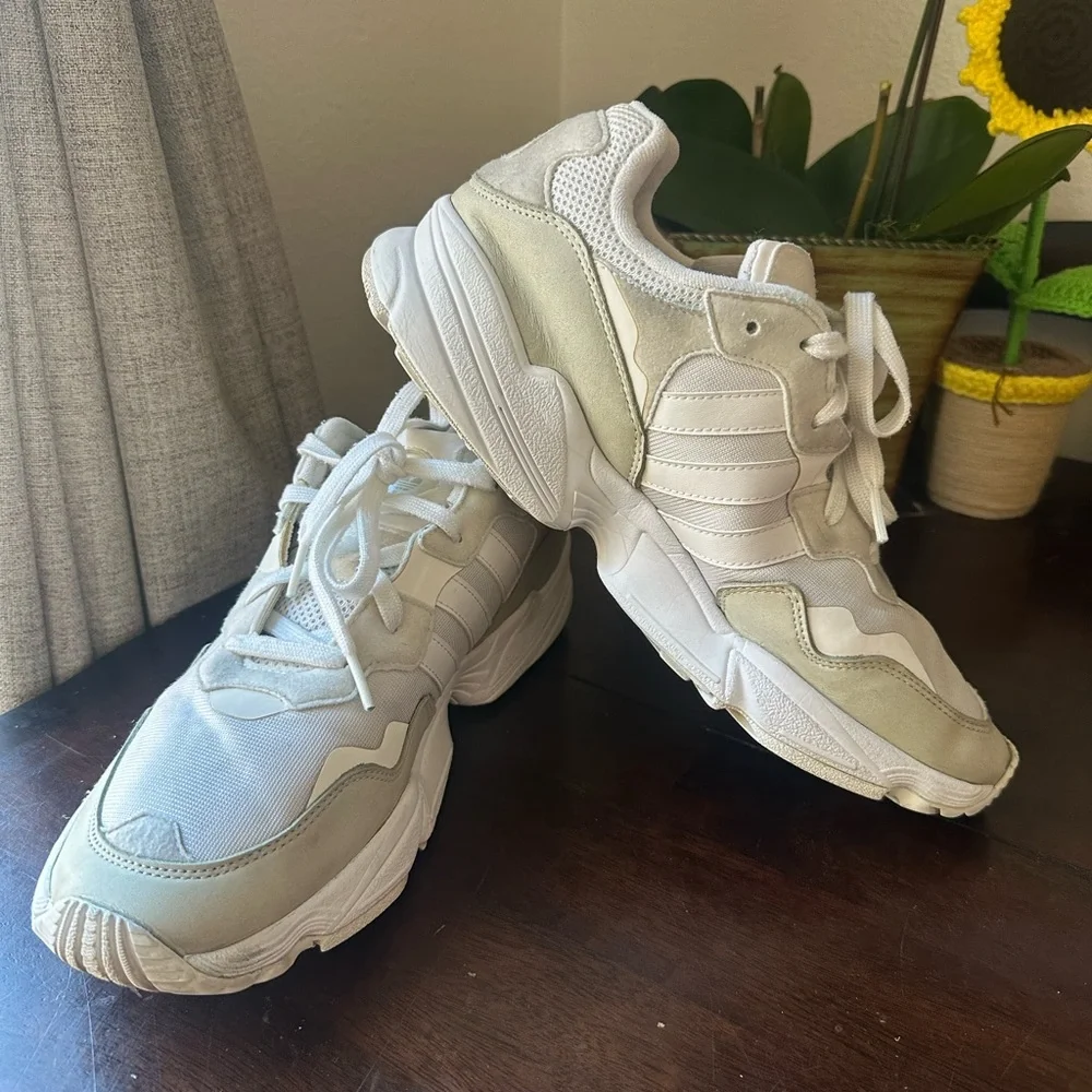 adidas Men's White and Beige Retro Runner Sneakers - Picture 9 of 16